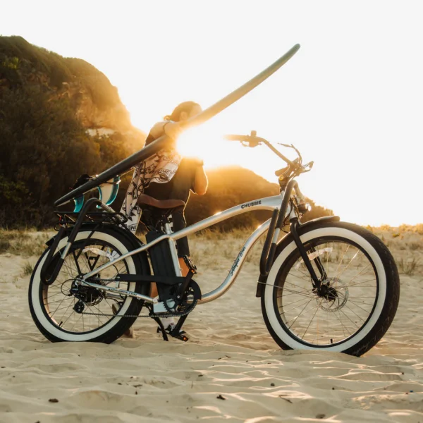 CHUBBIE 2 Electric Beach Cruiser Bike - Image 10